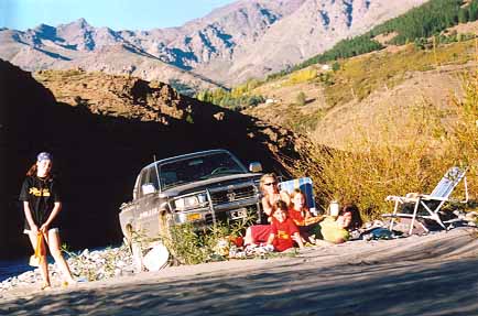 CHOS-1.jpg (33953 bytes)