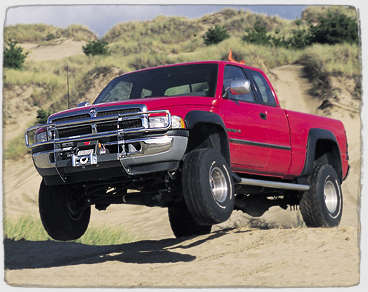 DodgeRam_SALTANDO.jpg (22618 bytes)