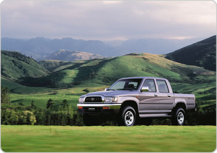 NUEVA_HILUX_3.jpg (28918 bytes)
