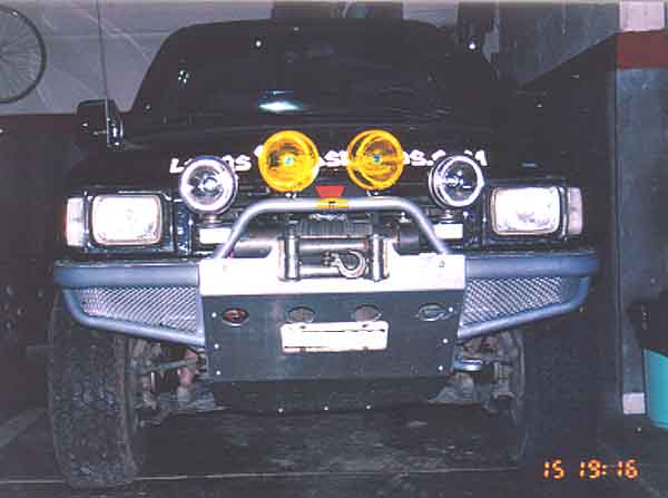 bumper_nuevo.jpg (24857 bytes)