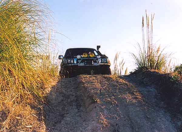 circ_4x4_7.jpg (41242 bytes)