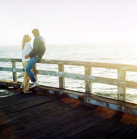 Pier2.jpg - 25228 Bytes