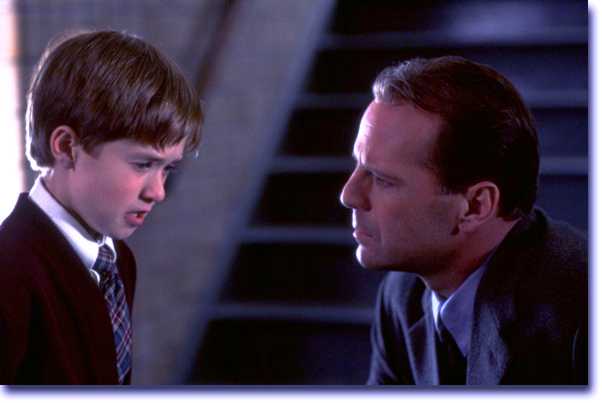 Haley Osment outshines Bruce Willis