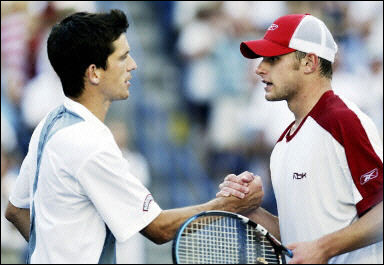 Henman wins 6-7 (6-8), 7-6 (7-1), 6-3