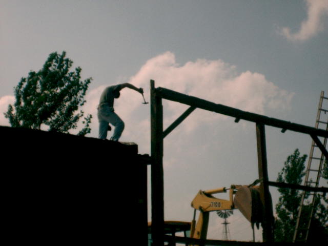 Move Barn