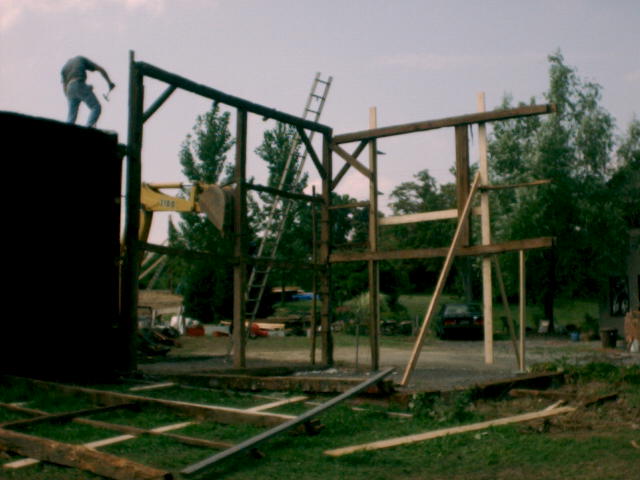 Move Barn