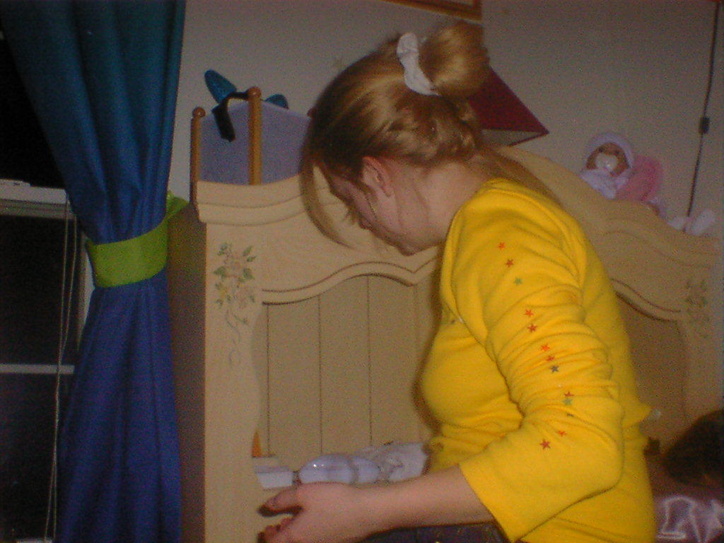 Picture taken: Dec. 28, 2001&nbsp; Age at time: Jenelle-14