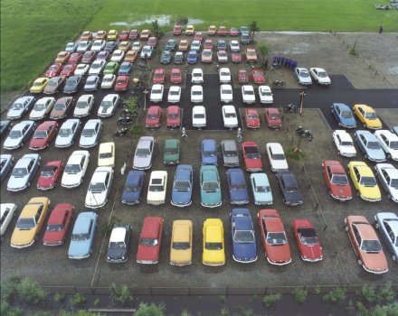 Official Group Photo - cars dropping off the image is not my mistake ...