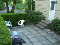 patio.jpg (74561 bytes)