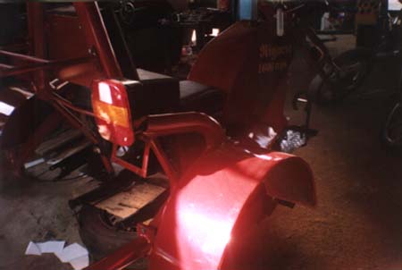 moto17.JPG (18439 bytes)