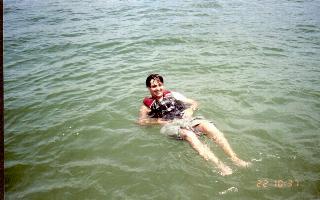 relax12.JPG (14178 bytes)