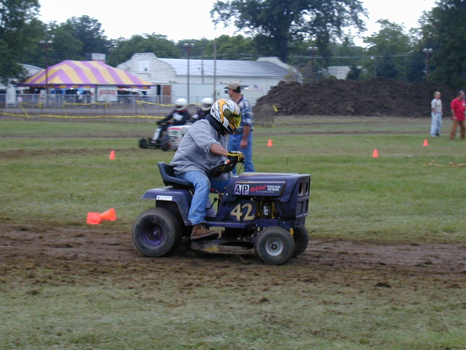 DAN SHAW WITH HIS 'DARE ME' MOWER