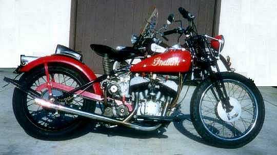 INDIAN CUSTON SCOUT 1941 PICTURE