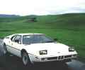 White BMW M1 in country