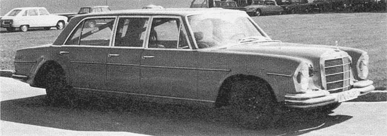 photo w109amg683b.jpg  40KB