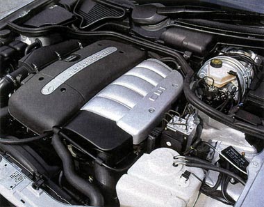photo w21099engineams3.jpg  32KB