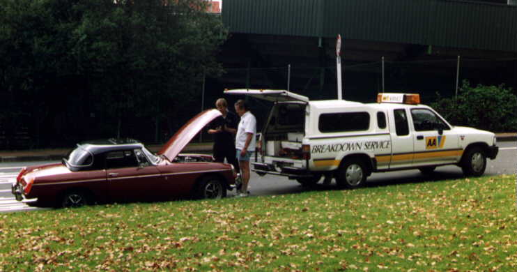 99a.jpg (37075 bytes)