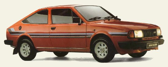 Skoda Rapid tehtaan mainoskuvassa.