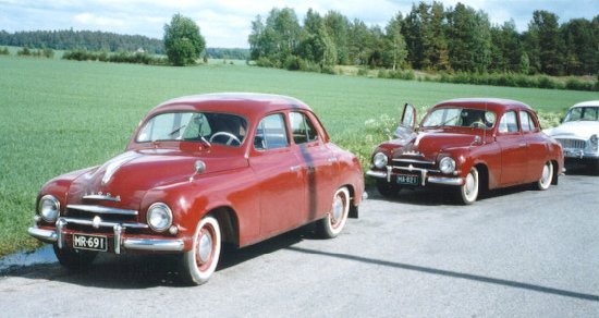 Kaksi kaunista Skodaa