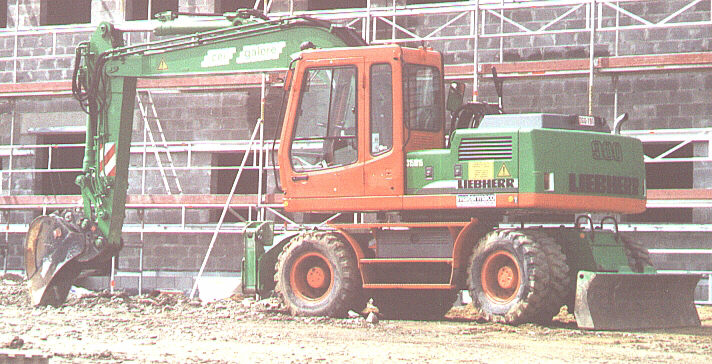 A 900 B Roger van Nispen