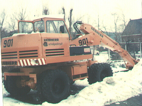 A 901 B