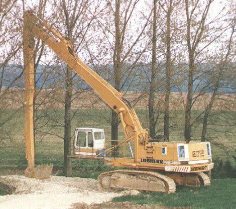 R 972 