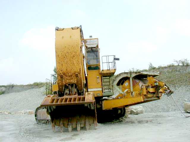 R 982