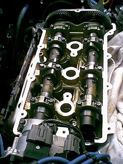 Cams1.jpg (202347 bytes)