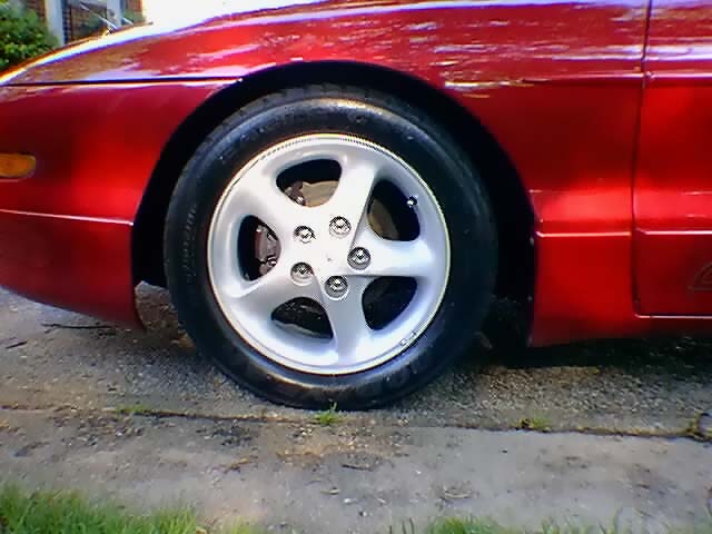 Car10.jpg (38966 bytes)