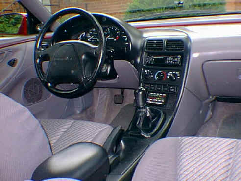 Interior1.jpg (53861 bytes)