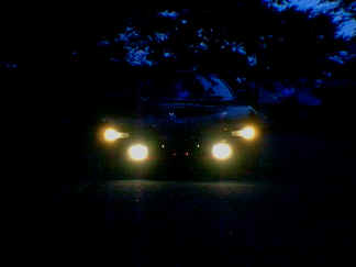 Night.jpg (31302 bytes)
