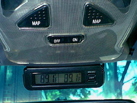 Thermometer.jpg (72934 bytes)