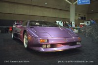 Lamborghini Diablo front 3-quarter