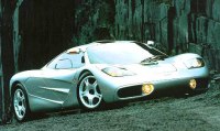 McLaren F1 front three-quarter