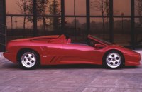 Lamborghini Diablo Roadster side