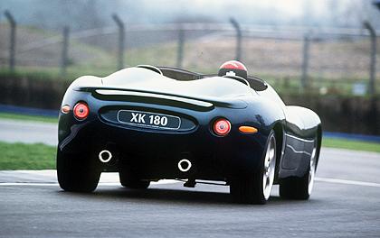 jaguar_xk180_4