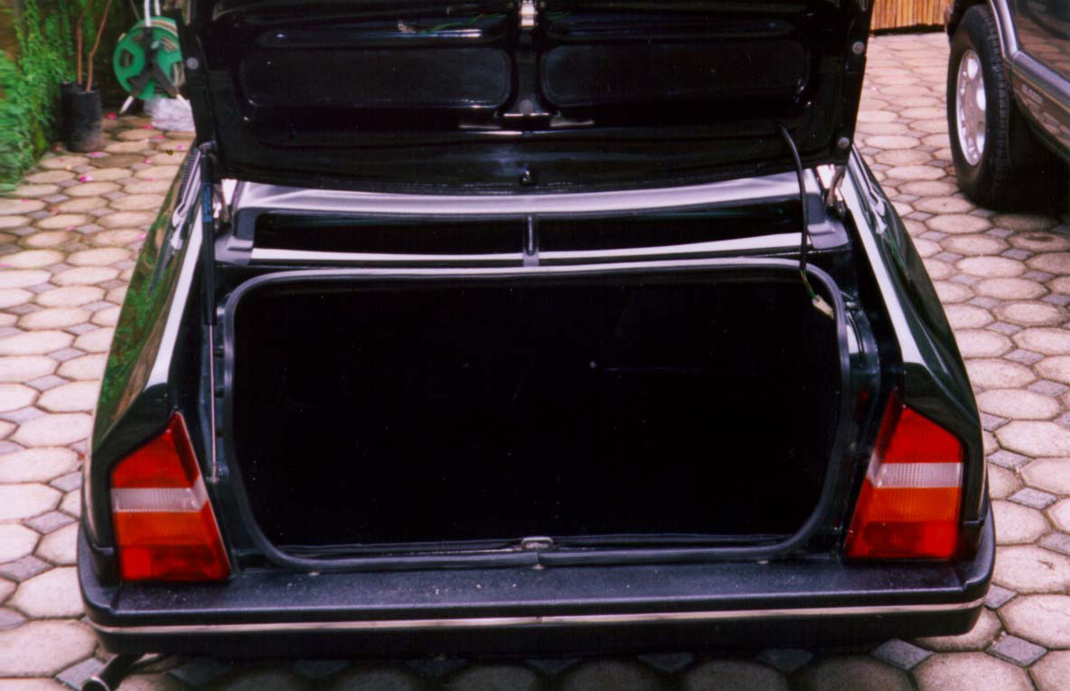 CITRO�N CX 2400