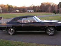 Side View of the 68 GTO