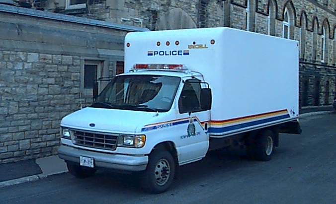 /user/rcmp27.jpg
