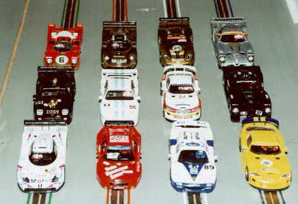 starting field of a GT race