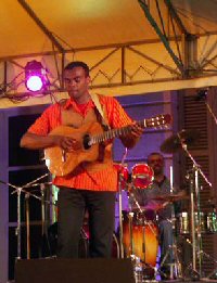 Kristo Numpuby en concert vendredi 8 & samedi 9 avril 2005 &agrave; 21h30: L'Entrep&ocirc;t, 7/9 rue Francis de Pressens&eacute;, 75014 Paris. Cr&eacute;dit photo : Franck Vorgers