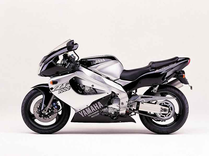 YZF1000R_01_2L.jpg