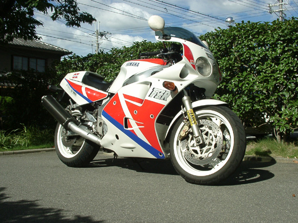 fzr_20020701.jpg