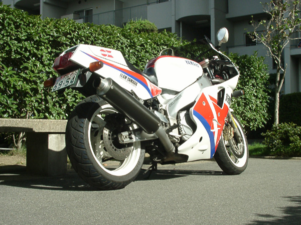 fzr_20020702.jpg