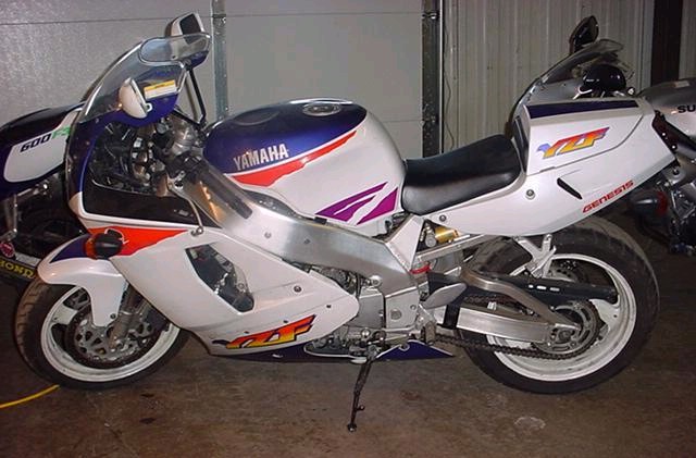 yzf750.jpg