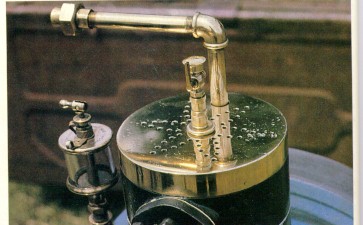 (29k) 1912 Ellsworth top view with brass fixture