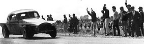 Carlos Pairetti (Chevy) dobla a fondo en la 13&ordm; vuelta de Tres Arroyos que finalmente obtuvo.