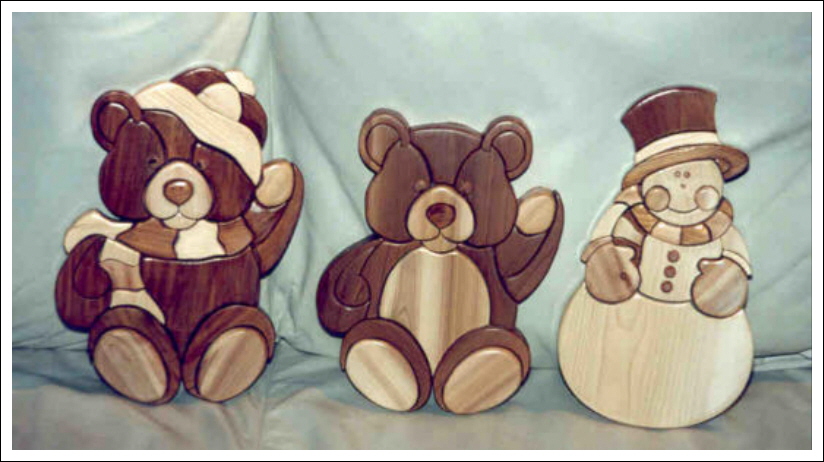 TEDDY BEARS AND SNOWMAN