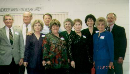 35thclassreunion1sthomeroom.jpg (17079 bytes)