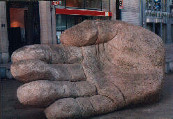 GIANT'S HAND